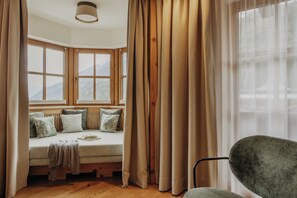 Hypo-allergenic bedding, minibar, in-room safe, soundproofing - Hotel zur Pfeffermühle (Sankt Anton am Arlberg)