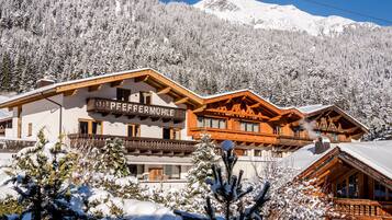 Facciata della struttura