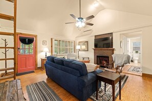 Smart TV, fireplace, books