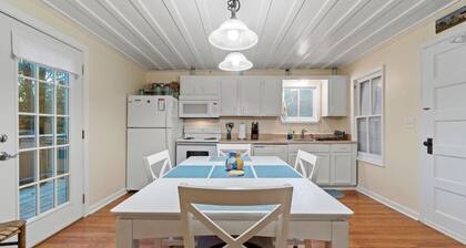 Country Cottage with Modern Amenities