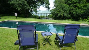 Piscine extérieure, piscine chauffée