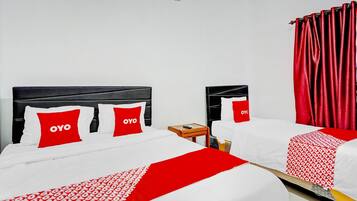 1 habitación, escritorio, wifi gratis y ropa de cama