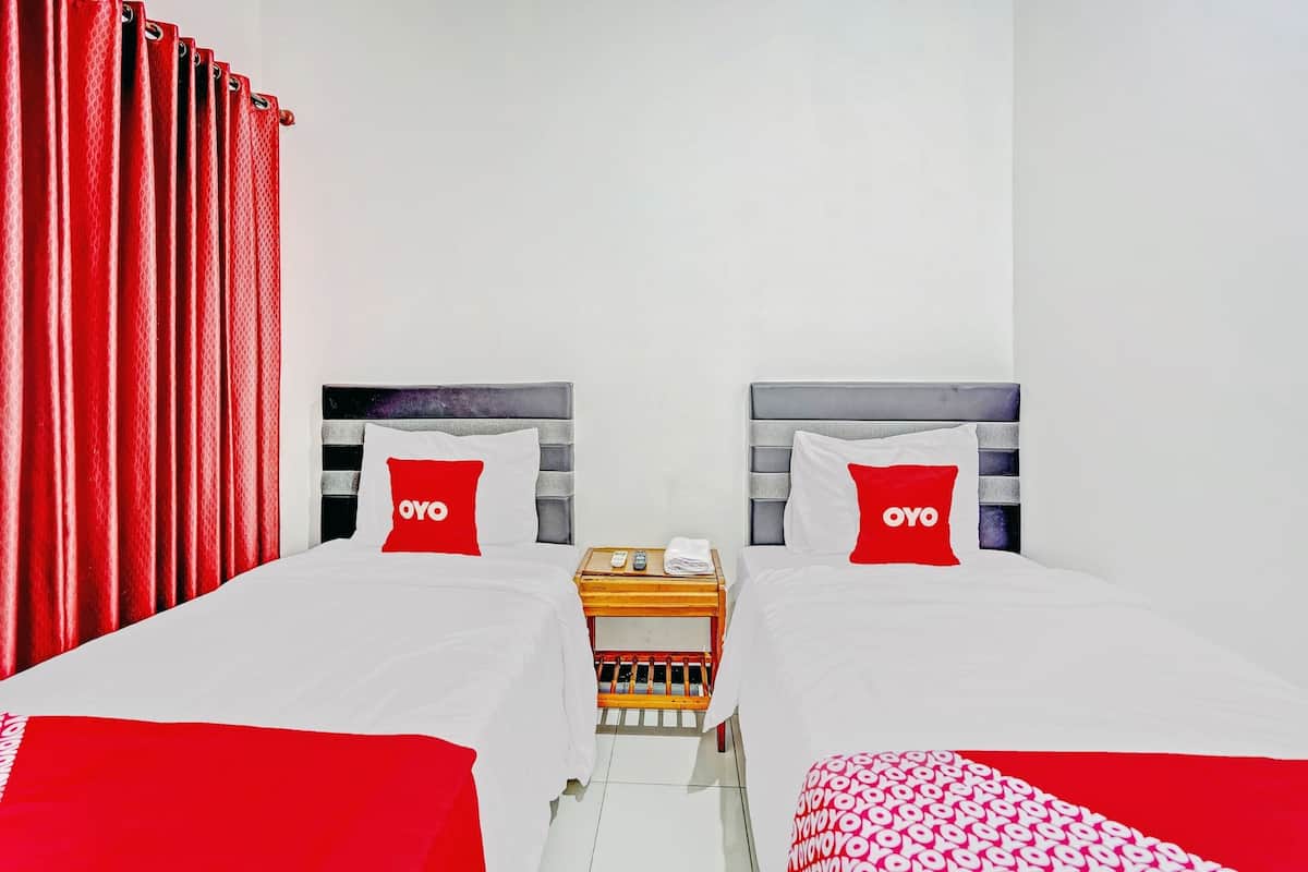 Kamar Twin Standar | 1 kamar tidur, meja kerja, Wi-Fi gratis, dan seprai linen