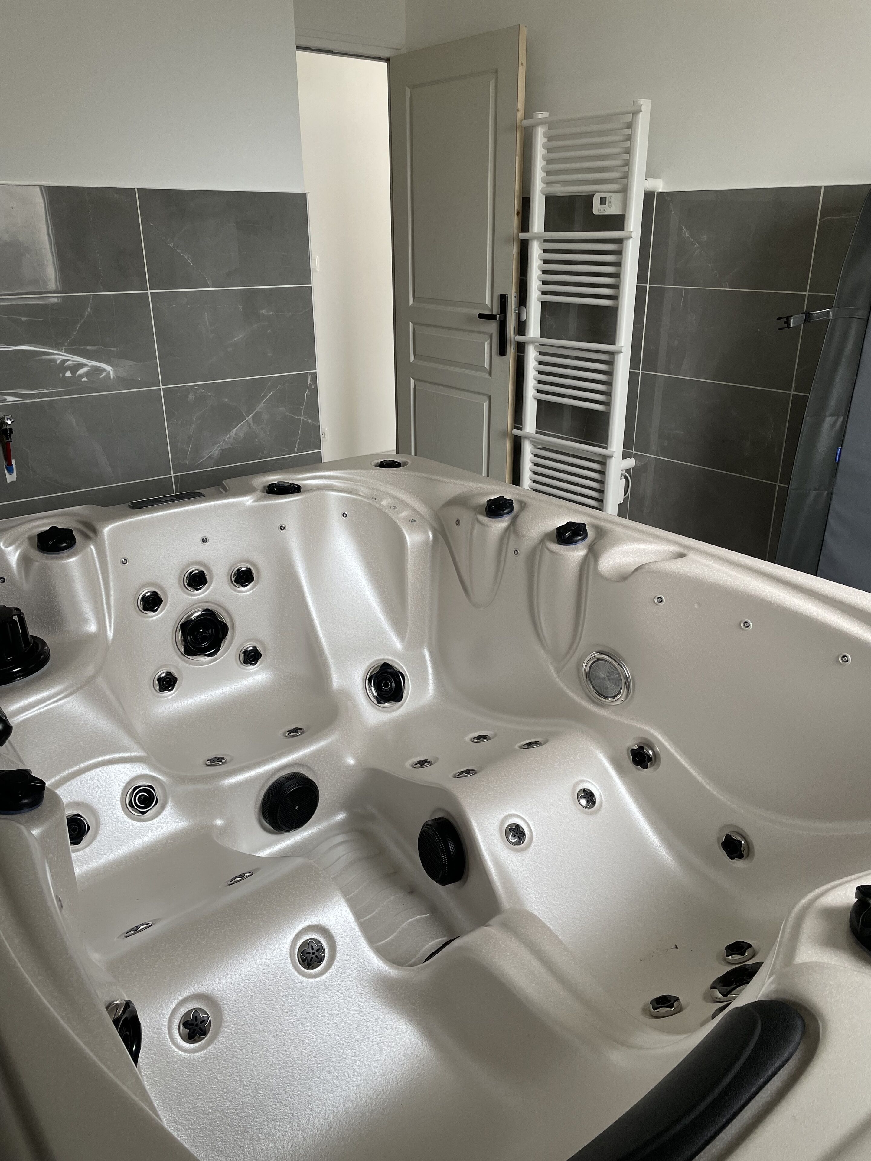Villa PARADIS with private jacuzzi 500m from the sea