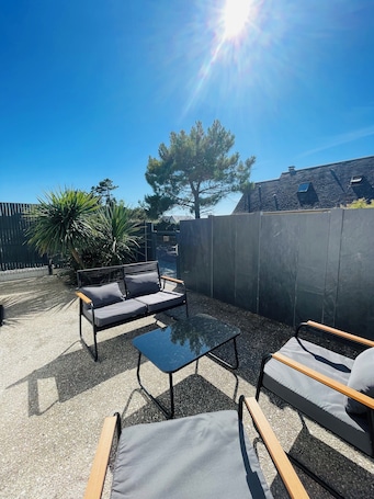 Terrasse/Patio. Villa jacuzzi privé Bord de mer