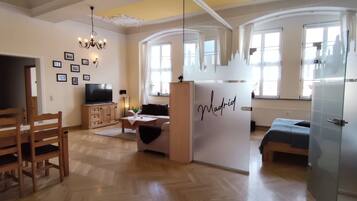 2 slaapkamers, een kluis op de kamer, reisbedje, gratis wifi