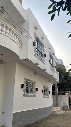 Façade de l’hébergement