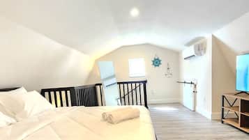 1 bedroom, iron/ironing board