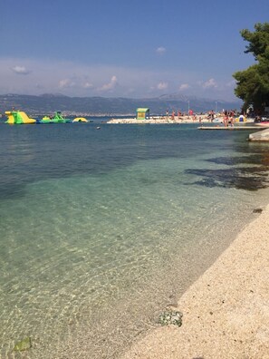 Beach - 20m from the beach, 3km from historical city Trogir (Trogir)