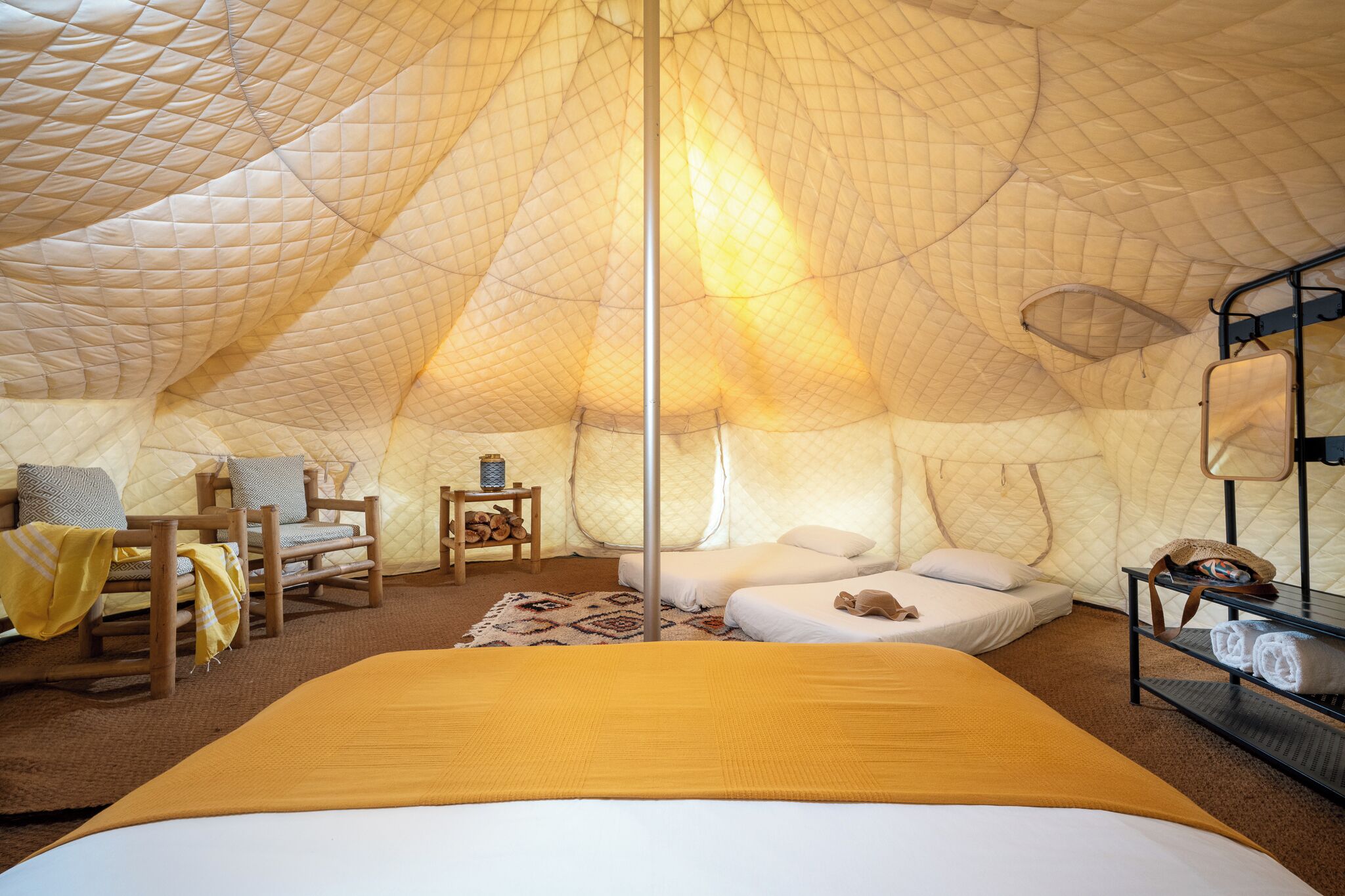 Tenda Romantica | 1 camera, biancheria da letto di alta qualità, lenzuola