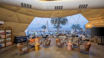 Sala de estar en el lobby