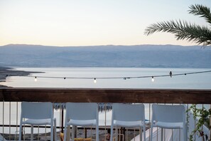 Restaurant - glamping -420 (Kalya)