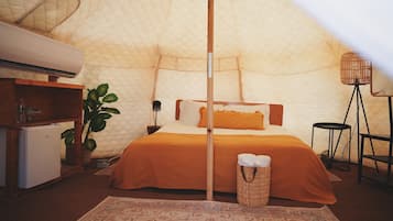 Romantisches Zelt | 1 Schlafzimmer, hochwertige Bettwaren, Bettwäsche