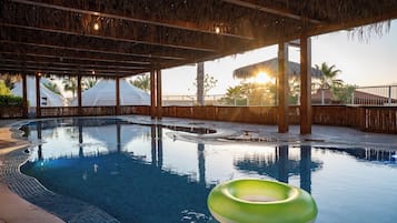 3 indoor pools, pool umbrellas, pool loungers