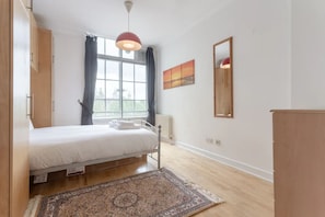 2 habitaciones y ropa de cama