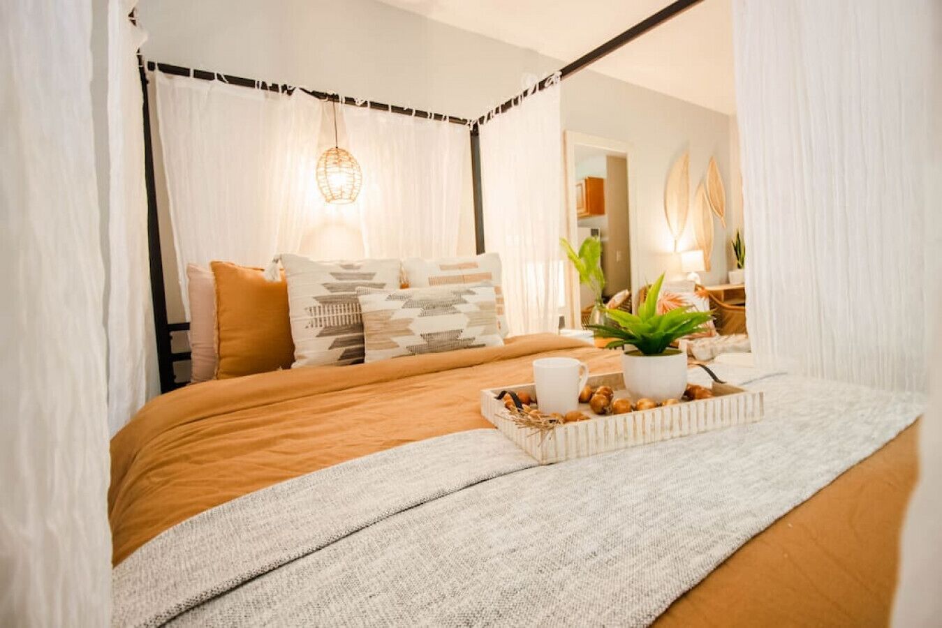 1 habitación, escritorio, tabla de planchar con plancha y wifi gratis 