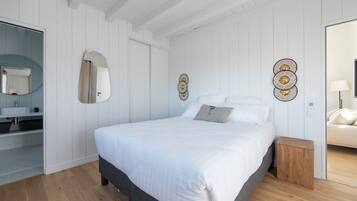 3 slaapkamers, reisbedje, gratis wifi, beddengoed