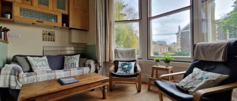 Klassiek appartement, privébadkamer | Lounge