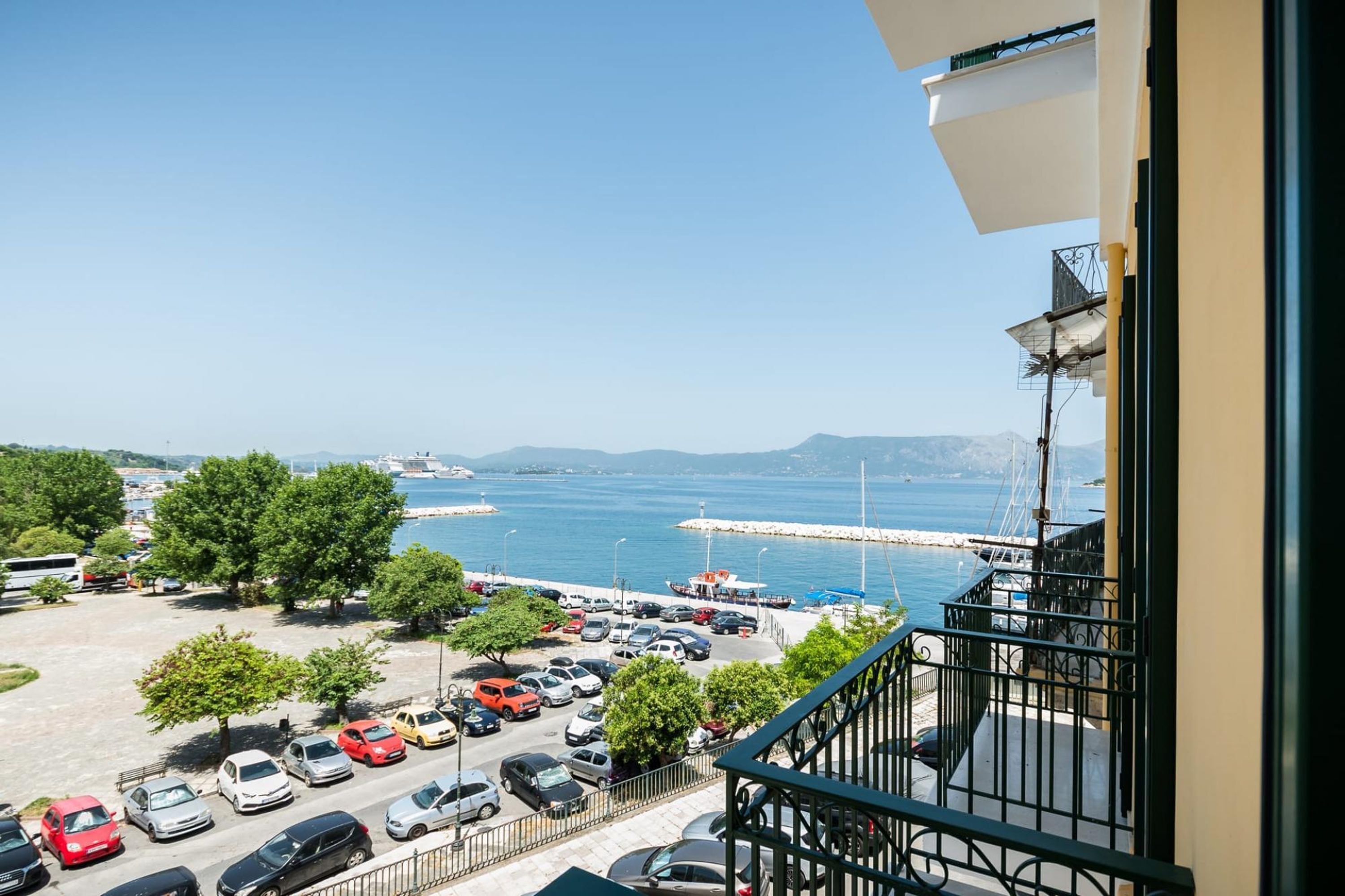 Suite | 2 bedrooms, Internet