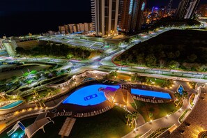 A heated pool - SUNSET WAVES apARTs by RB (Benidorm)
