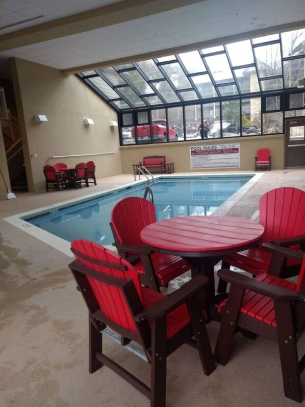 Pool - 3BR/2BA Stand-alone condo. Close to downtown (Gatlinburg)
