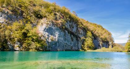 Plitvice Lakes House By The Creek