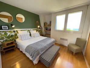 2 soverom, strykejern/-brett, wi-fi og sengetøy