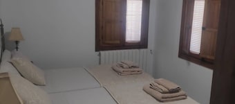 rural village house las zorizas