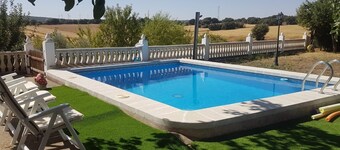 rural village house las zorizas