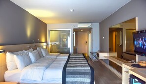 ผ้าปูที่นอนฝ้ายอียิปต์, เครื่องนอนระดับพรีเมียม, ผ้านวมขนเป็ด, มินิบาร์