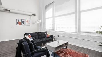 Televisión y oficina