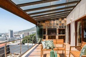 Basic House, Multiple Beds | Property grounds