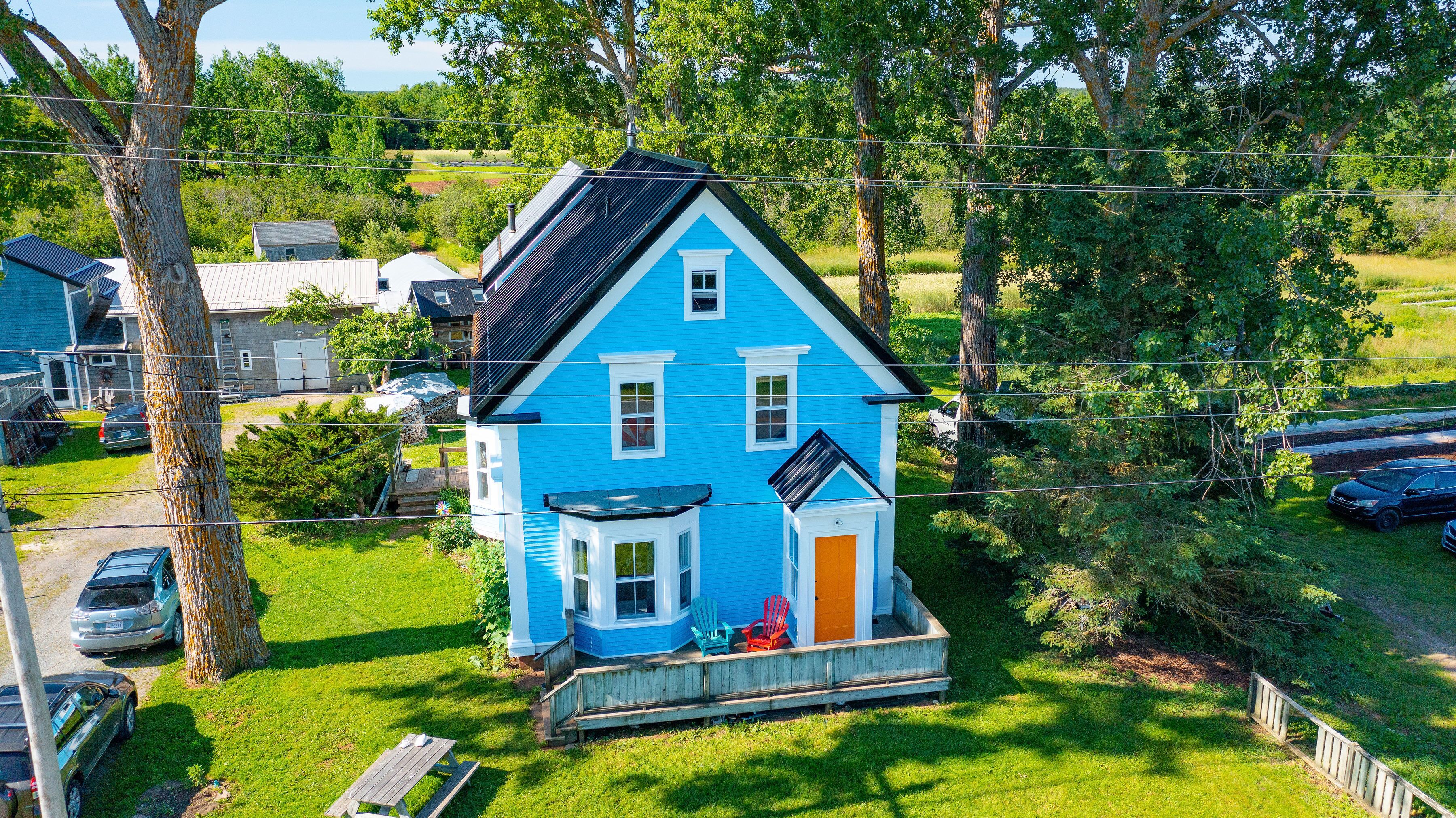 Historic farmhouse on organic veggie farm on the Bay of Fundy