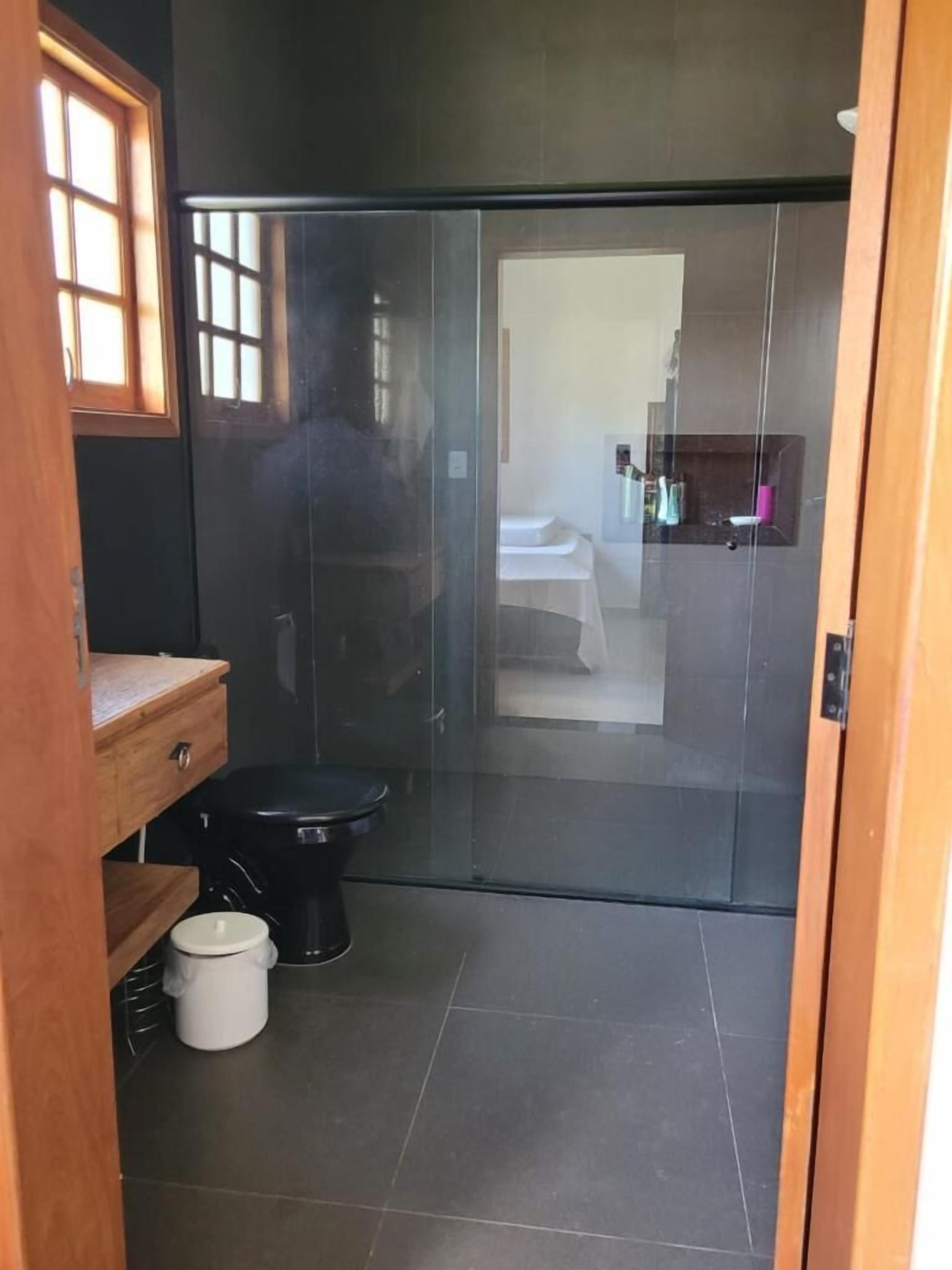 linda casa de campo nova em condominio