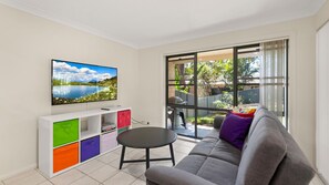 Smart TV - Trumpeter (Corlette)