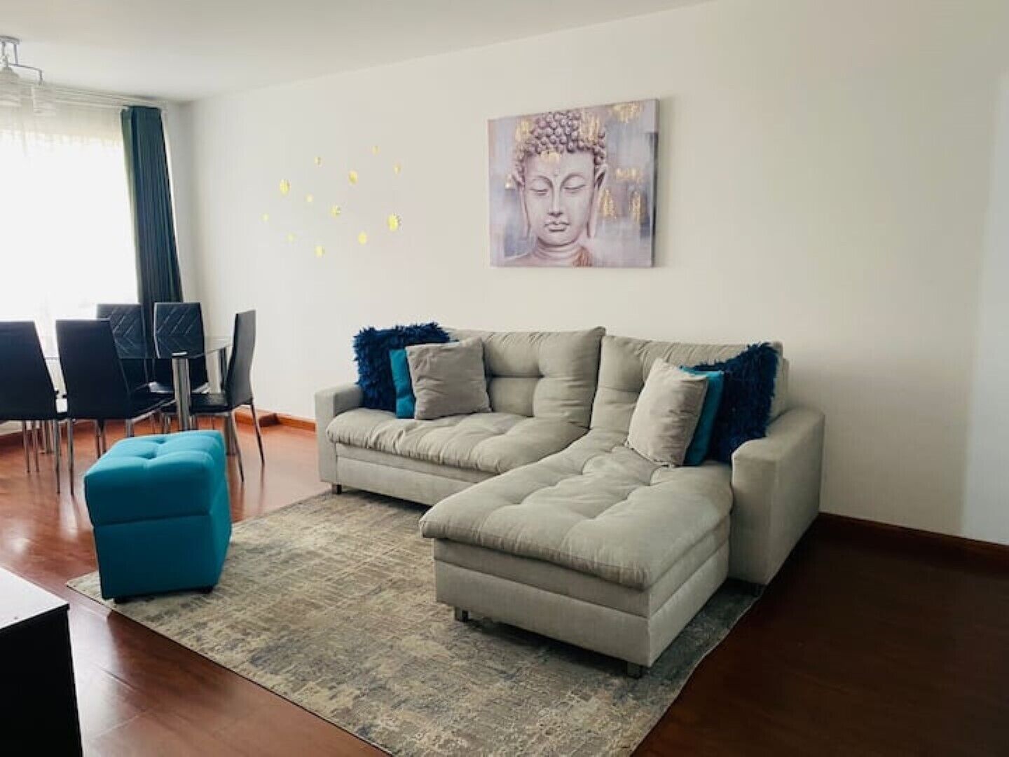 Movistar Arena, AP amplio y muy Acogedor.