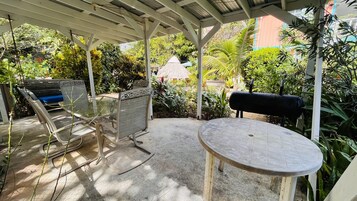 Área de parrillas y picnic