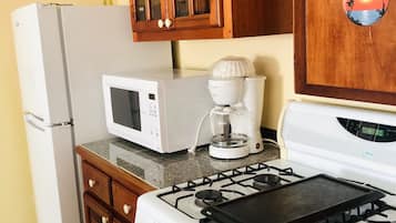 Deluxe villa, 2 hálószobával, nemdohányzó, kilátással az óceánra | Privát konyha | Mikrohullámú sütő és kávé-/teafőző