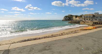 Tennyson View
