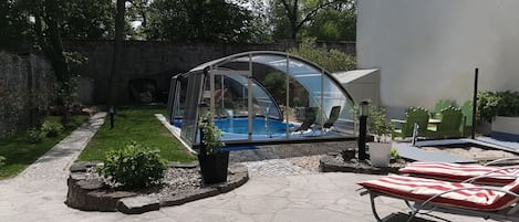 Outdoor pool, a heated pool