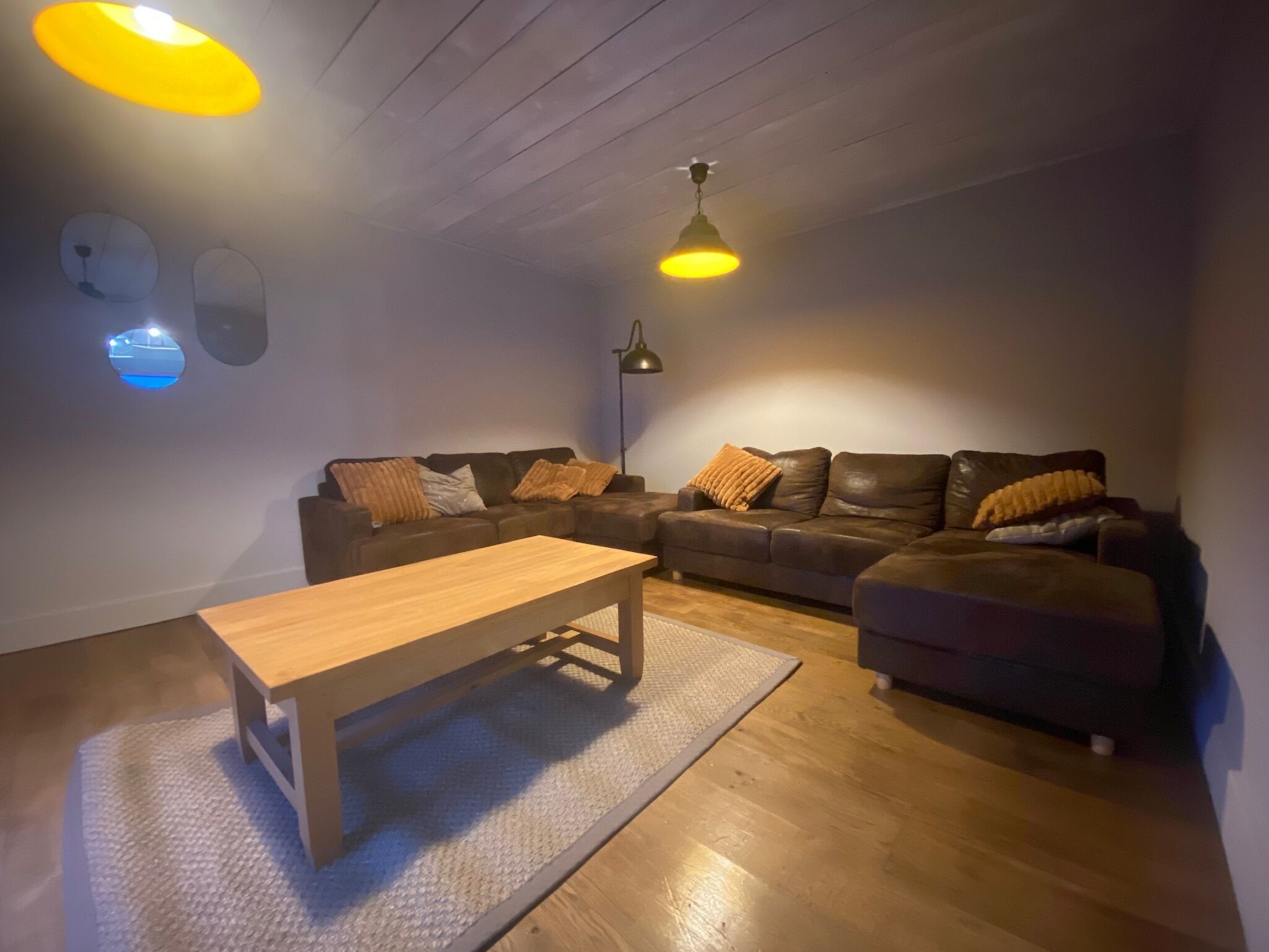 Beautiful spacious and peaceful apartment in a house