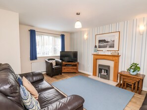 Living area - Chandler's View (Whitby)
