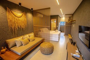 Eenvoudige studio | Luxe beddengoed, individueel gedecoreerd, gratis wifi, beddengoed