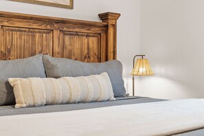 3 bedrooms, iron/ironing board, travel cot, free WiFi