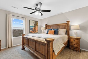 3 bedrooms, iron/ironing board, travel cot, free WiFi