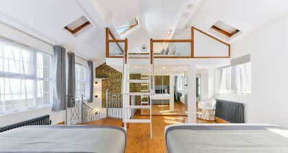 Avari Apartments - Hatton Collection
