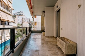 Property grounds - Sq Varnava apartment, with 2 bedrooms,beautifull living room and big balcony.  (Athens)