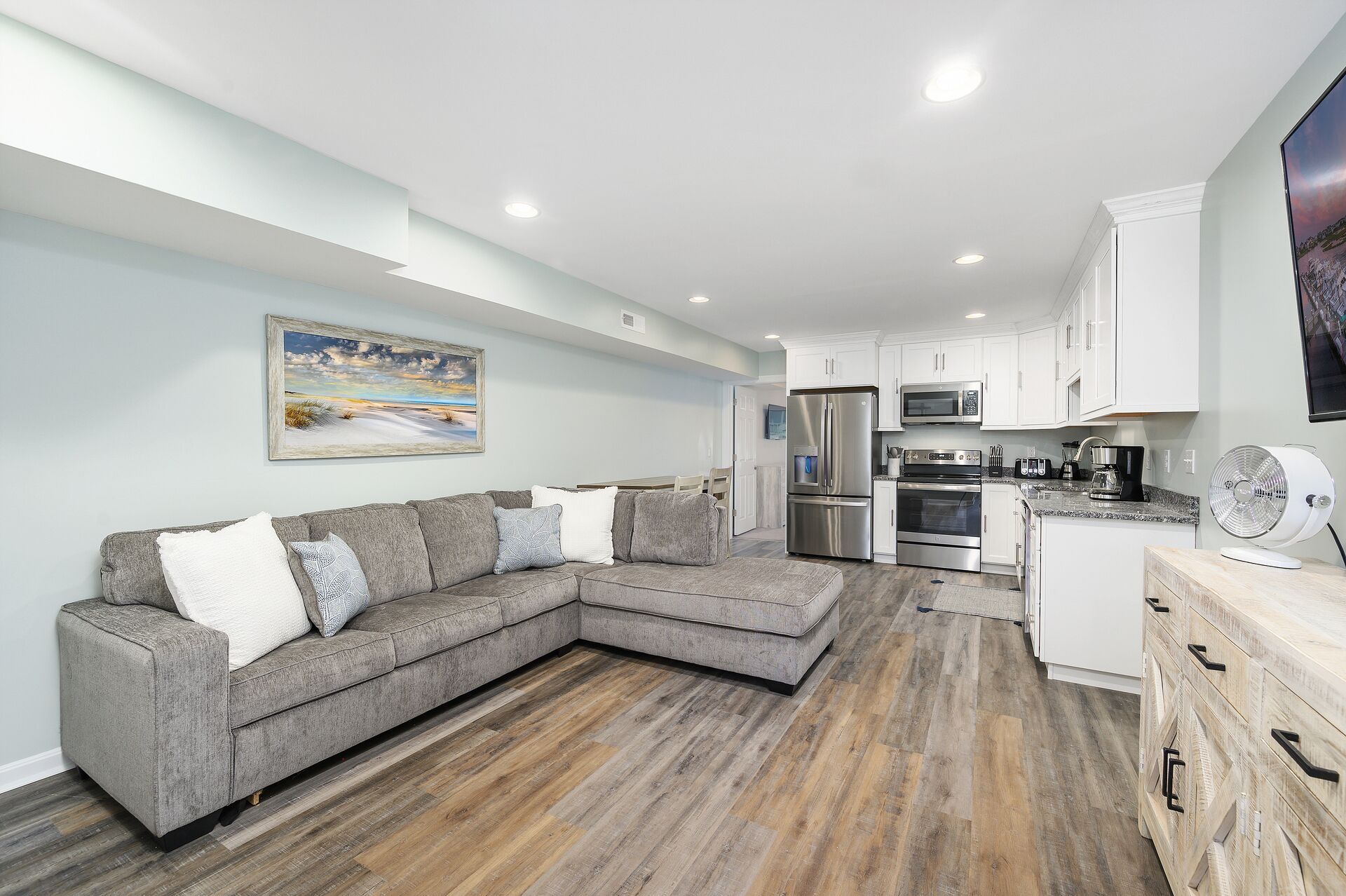 Siesta Villa 101N - Gorgeous, Remodeled Ocean Block Home in OCMD!
