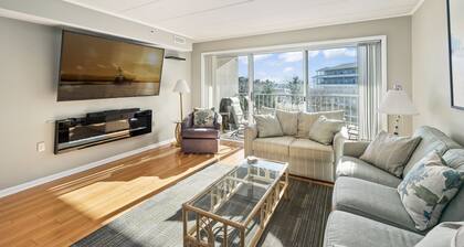Triton's Trumpet C304 by Seaside Vacations & Sales