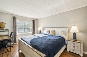 3 chambres, fer et planche à repasser, accès au Wi-Fi (inclus)